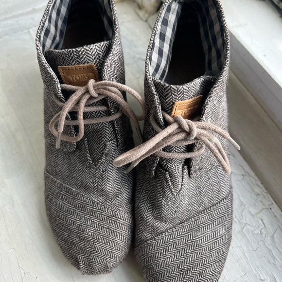 TOMS Herringbone Lace-Up Shoes wedge flannel 7M bootie - Picture 1 of 5